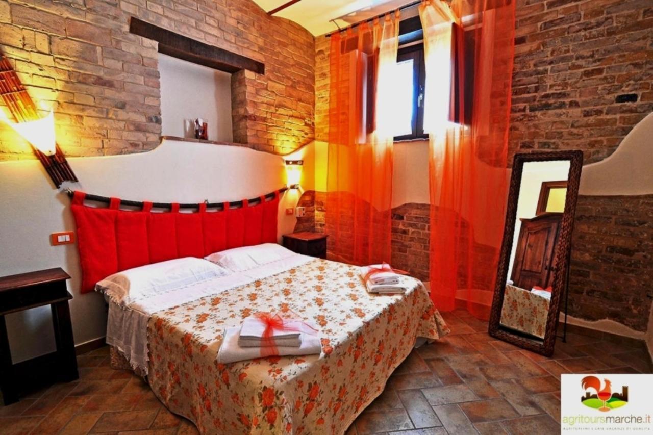 Agriturismo Galanti Cossignano Exterior foto
